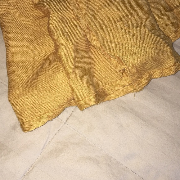 Mustard Red Eye Scarf - Picture 3 of 4